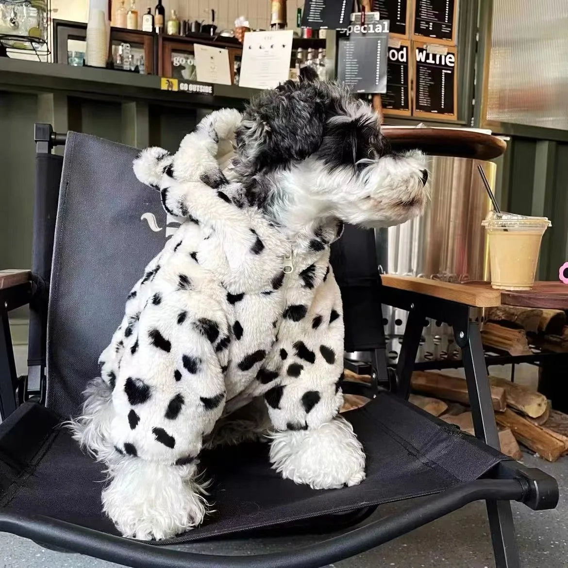 Winter New Pet Clothing: White Leopard Print Fur Coat – Warmth Meets Style for Small Pets 🐾❄️