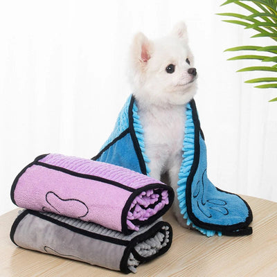 Soft & Quick-Drying Pet Towels and Absorbing Gloves: The Ultimate Pet Cleaning Solution